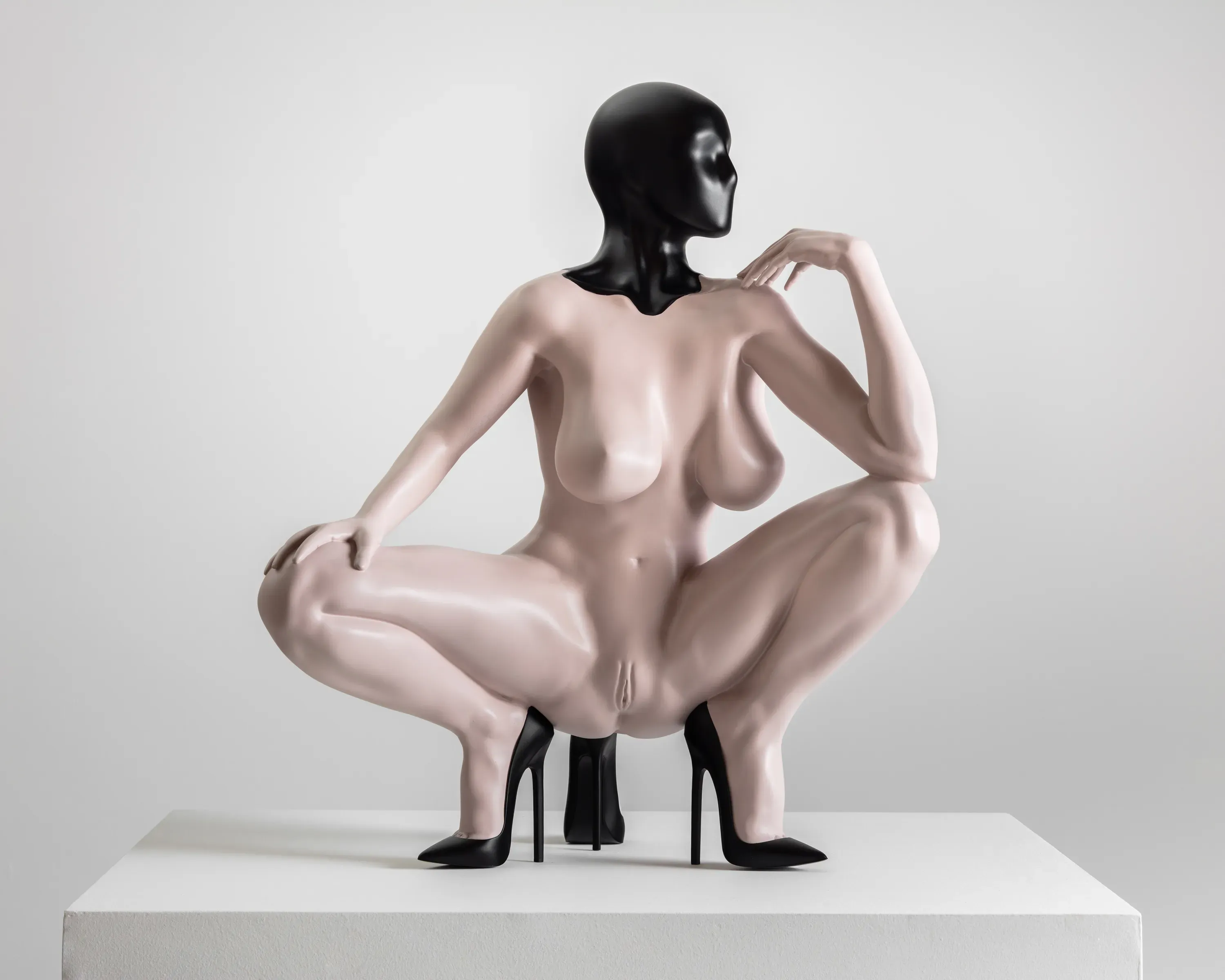 Monica Piloni — Succubus, O início, 2022